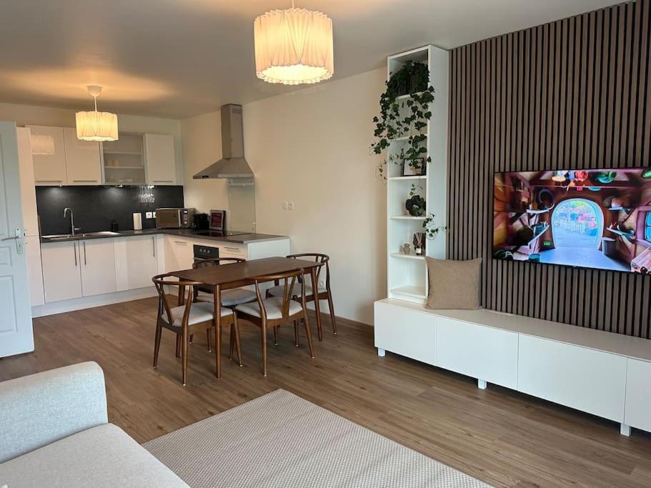 Suite Alya Appartement Proche Disneyland Marne-la-Vallée Εξωτερικό φωτογραφία